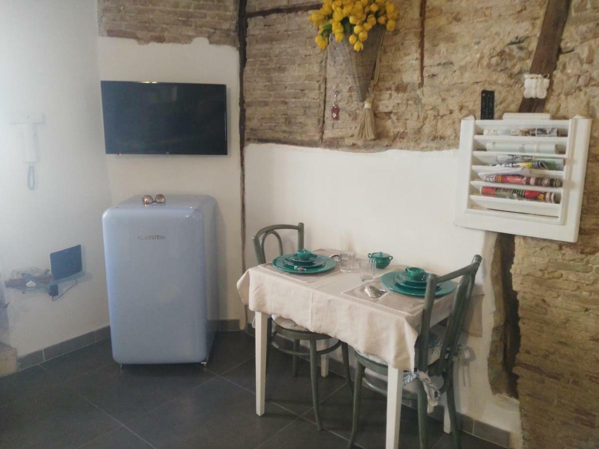 הוילה Cozy Loft In The Heart Of קליארי מראה חיצוני תמונה
