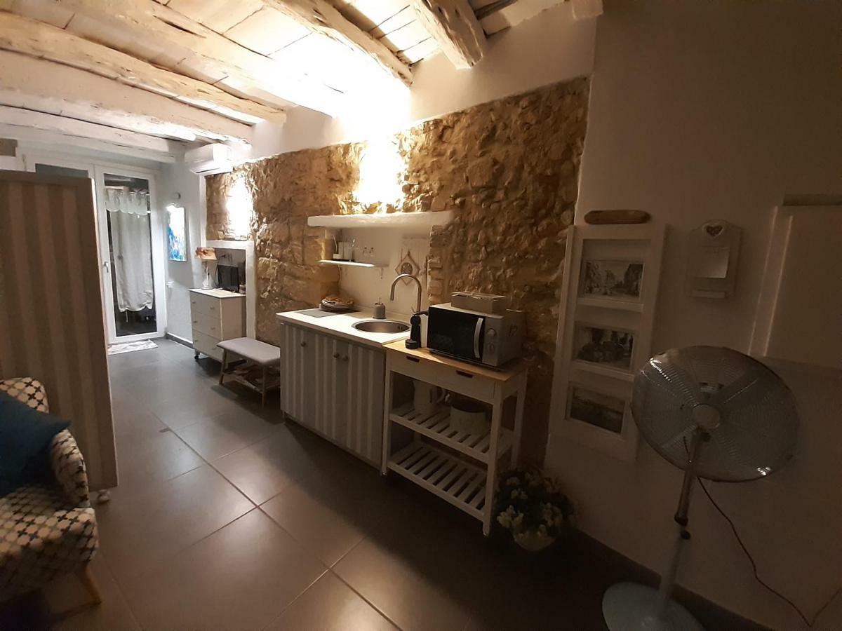 הוילה Cozy Loft In The Heart Of קליארי מראה חיצוני תמונה